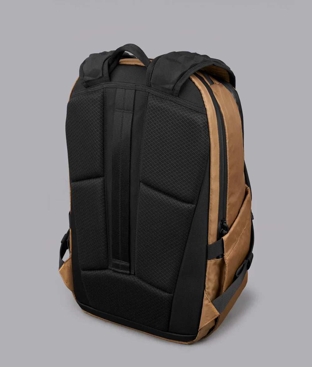 Weatherproof Woven Backpack 24L Suspended 16 Inch Laptop Travel Rucksack